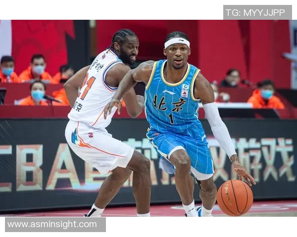 2020年首钢与新疆篮球对决回顾及精彩瞬间分析